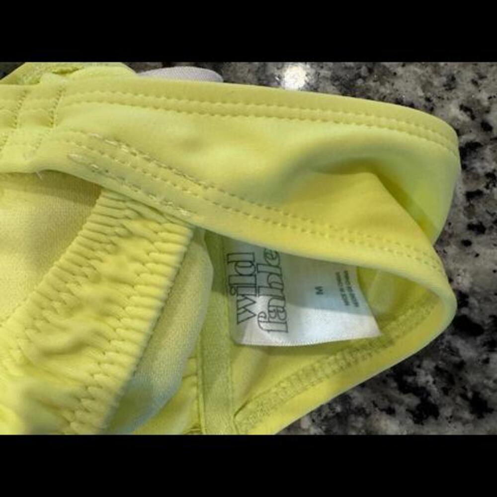 Wild‎ Fable - Rouched Swim Top - Picture 6 of 6